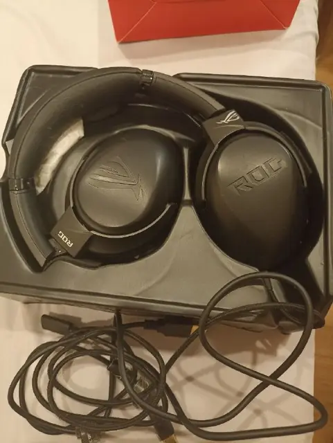Наушники ROG, проводные — Тбилиси — 400 ₾