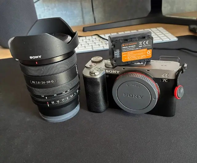 Камера Sony A7C и объектив Sony FE 24-50mm f2.8G — Тбилиси — 4 700 ₾