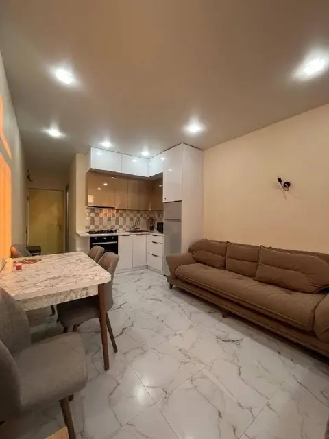 Студия — Батуми — 400 $