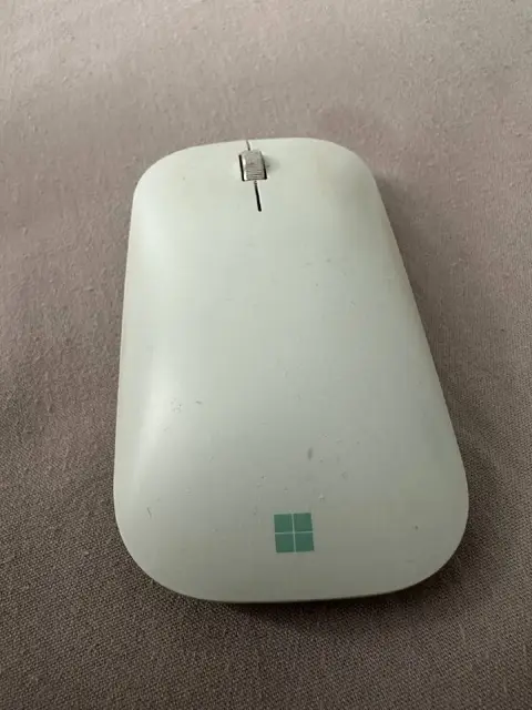 Беспроводная мышь Microsoft Modern Mobile Mouse — Батуми — 40 ₾