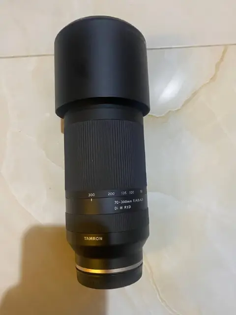 Объектив Tamron 70-300mm F/4.5-6.3 Di RXD для камер Sony — Батуми — 900 ₾