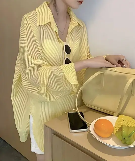 Жёлтая женская рубашка — Батуми — 20 ₾