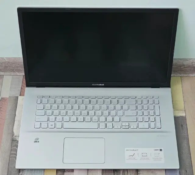 Ноутбук Asus Vivobook X712JA 17.3» FHD Premium Laptop PC — Батуми — 850 ₾