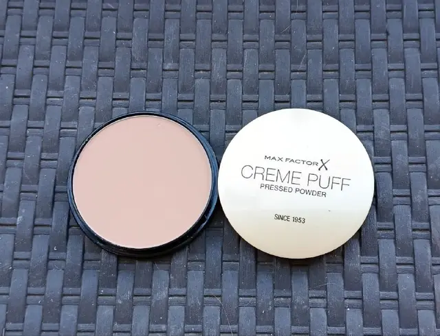 Пудра Max Factor тон 5 — Батуми — 10 ₾