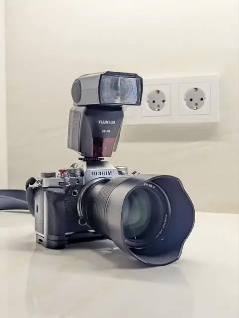 Fujifilm xt4 viltrox 75 mm f1.2 pro kit — Батуми — 20 000 ₾