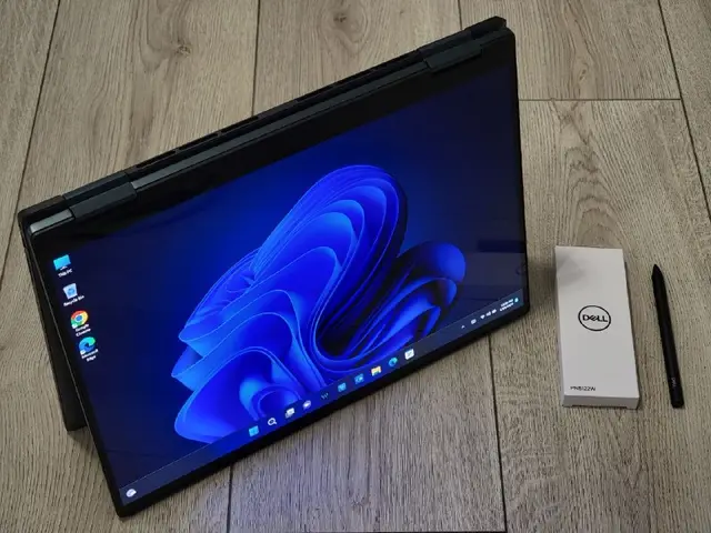 Ноутбук Dell Inspiron 7620 16» 4K OLED 2-in-1 Touchscreen — Батуми — 3 000 ₾