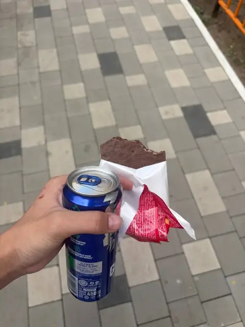 Шоколад рошен б/у — Астана