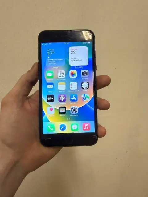 Айфон 8 плюс — Алматы — 28 000 ₸