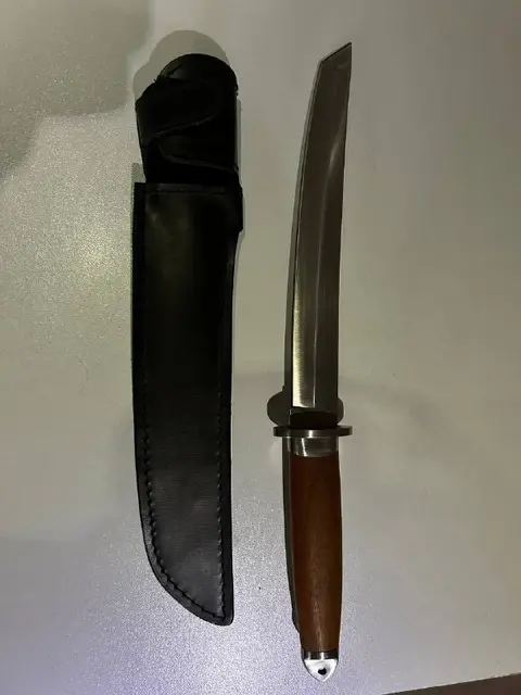 Танто углеродистая сталь, дерево — Батуми — 60 ₾