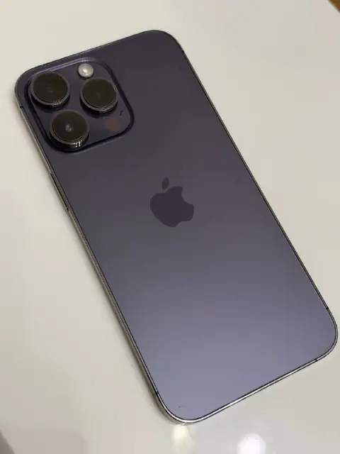 Телефон — Батуми — 1 200 ₾