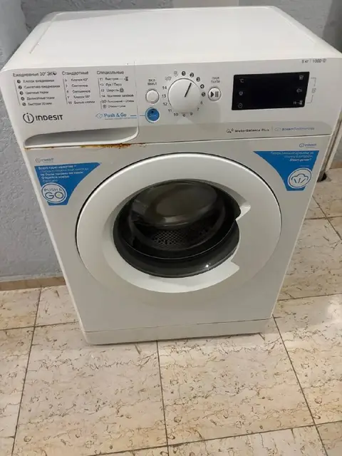 Стиральная машина Indesit — Батуми — 100 ₾