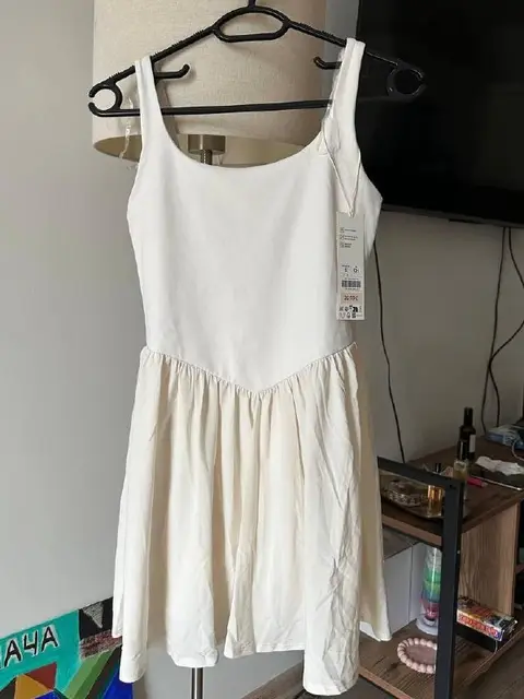 Платье Oysho — Тбилиси — 75 ₾