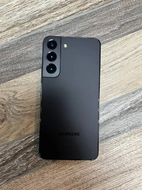 Samsung Galaxy S22 8/128GB Phantom Black — Тбилиси — 530 ₾