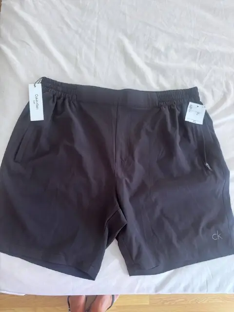 Шорты Calvin Klein — Тбилиси — 150 ₾