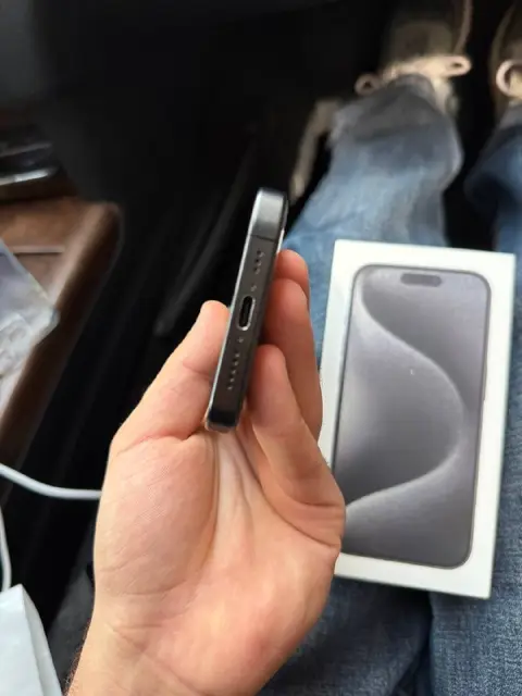 Iphone 15 pro 128GB esim — Ереван — 230 000 ֏