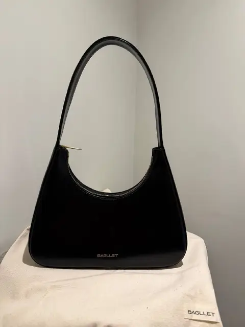 Сумка bagllet — Анталия — 2 700 €