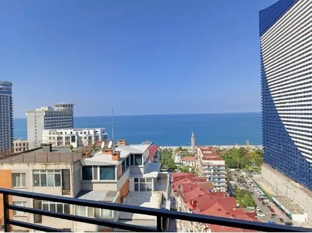2+1 квартира на Пиросмани 18 — Батуми — 550 $