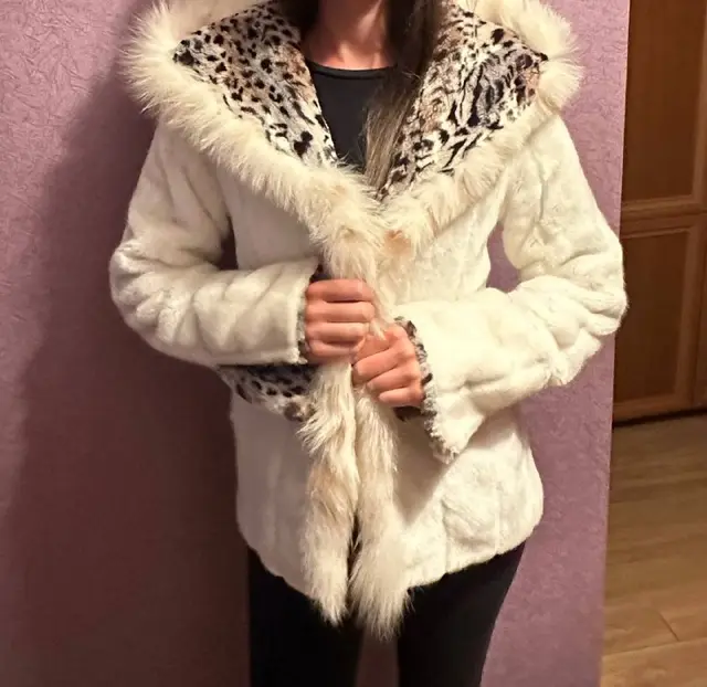 Шубка размер М 200 л — Тбилиси