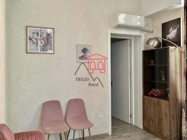 Большая квартира в Мтацминда — Тбилиси — 1 600 $