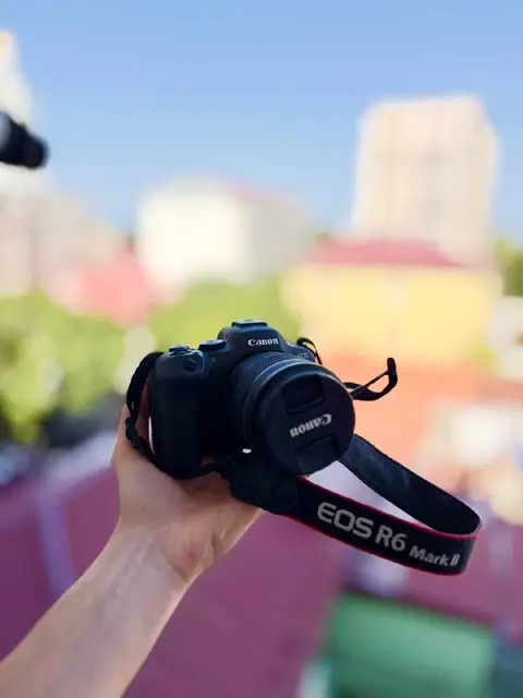 Canon R6 mark ii + canon RF 45 F1.2 — Тбилиси — 5 500 ₾