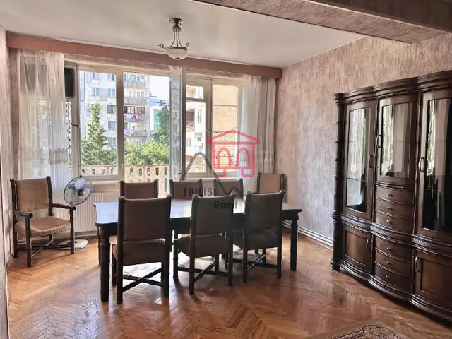 Просторная квартира в Сабуртало — Тбилиси — 1 000 $