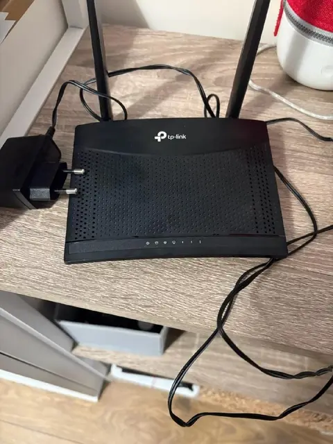 LTE + WiFi роутер TP-LINK MR100 — Тбилиси — 120 ₾