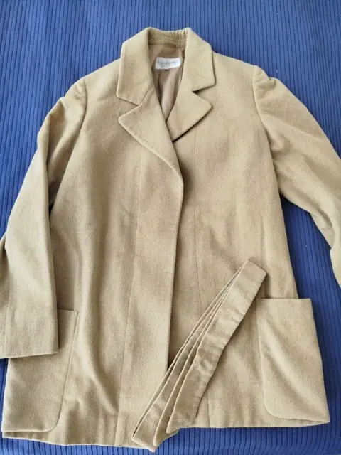 Кашемировое полупальто Cantarelli — Тбилиси — 140 ₾
