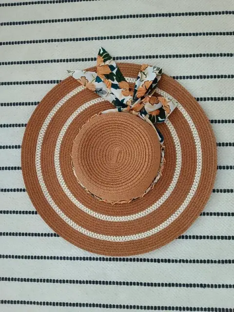 Белый топ Zara — Батуми — 20 ₾