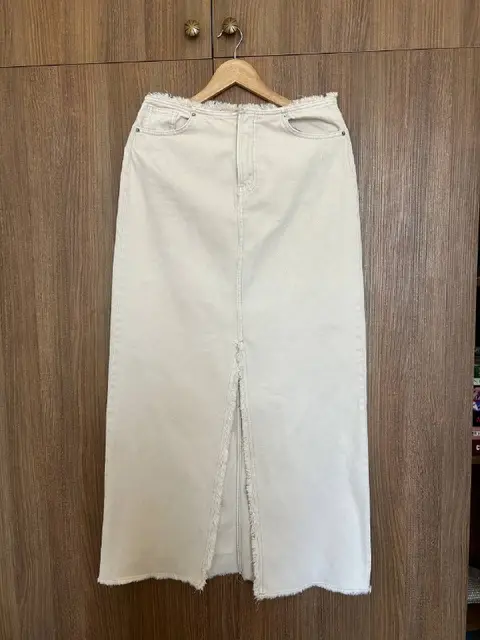 Бежевая джинсовая юбка H&M — Тбилиси — 30 ₾
