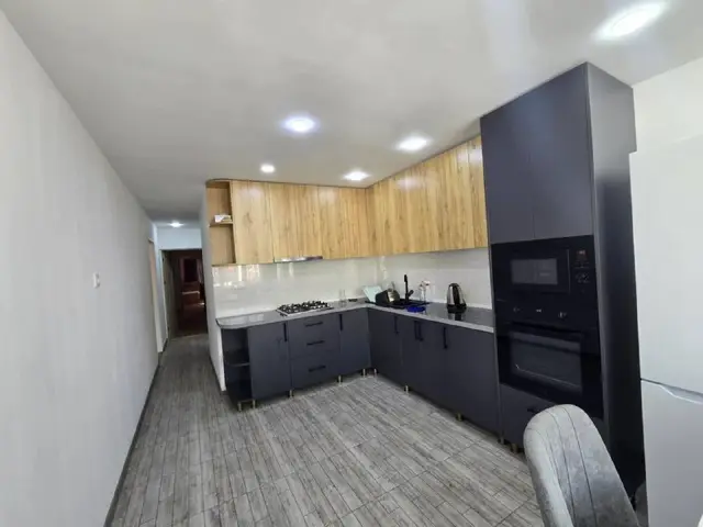 3+1 квартира ул. Инасаридзе 5 — Батуми — 800 $