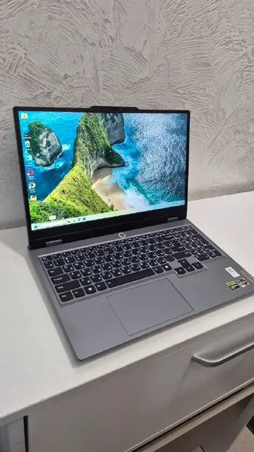 Игровой ноутбук Lenovo LOQ 15ARP9 — Батуми — 1 990 ₾