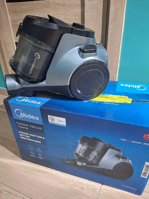 Пылесос Midea — Батуми — 90 ₾
