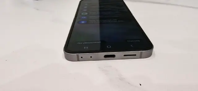 Samsung galaxy z flip 6 — Батуми — 1 300 ₾