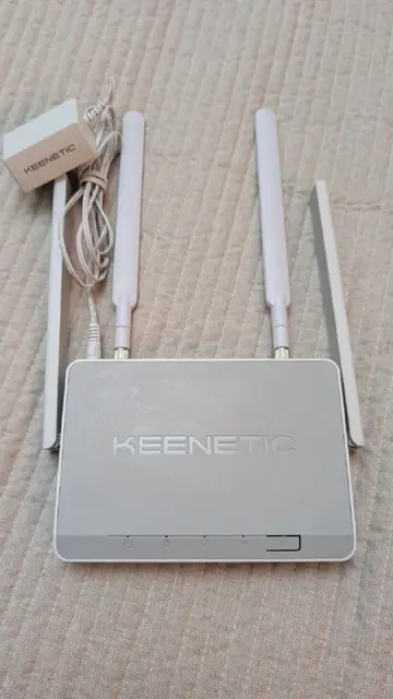 4g роутер Keenetik kn-2212 — Батуми — 140 ₾