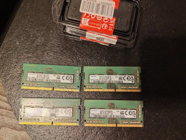 Оперативная память Samsung ddr4 8Gb 3200 — Батуми — 170 ₾