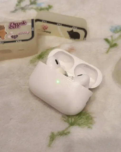 Беспроводные наушники AirPods (реплика) — Батуми — 40 ₾