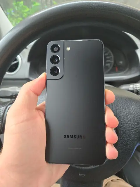 Samsung S22 — Батуми — 450 ₾