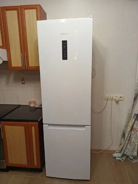 Холодильник Indesit ITS 5200 W — Ереван — 150 000 ֏