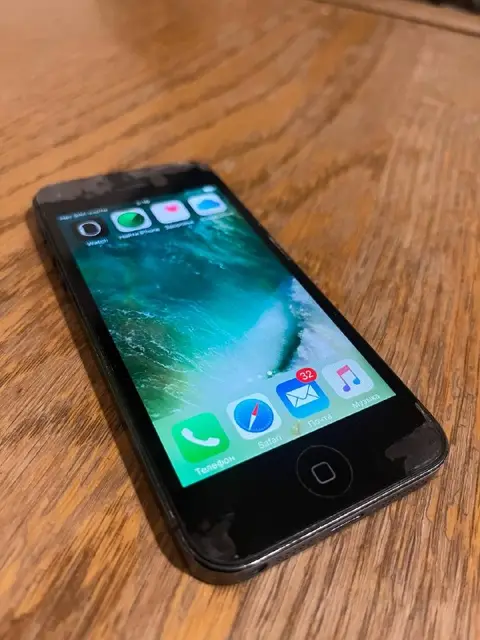Iphone 5 — Ереван — 7 000 ֏