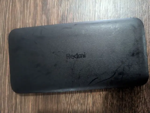Повербанк Redmi 10000 mAh — Батуми — 20 ₾