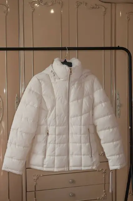 Calvin Klein, Levi’s, Adidas куртки — Батуми — 250 ₾