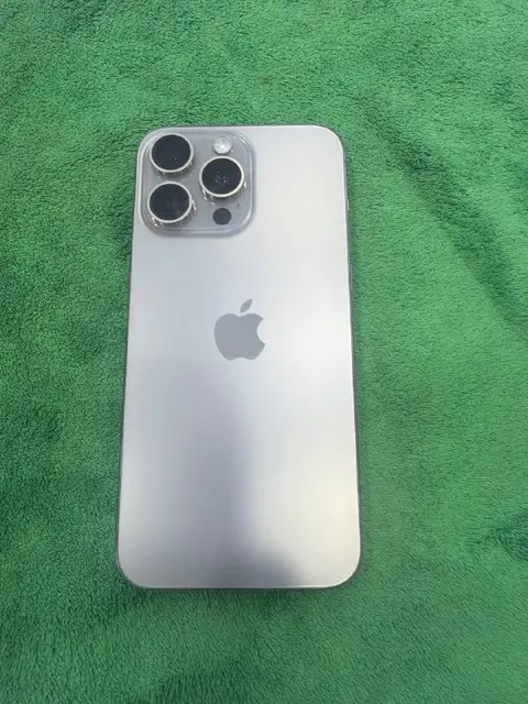 IPhone 15 Pro Max 256GB — Батуми — 1 950 ₾