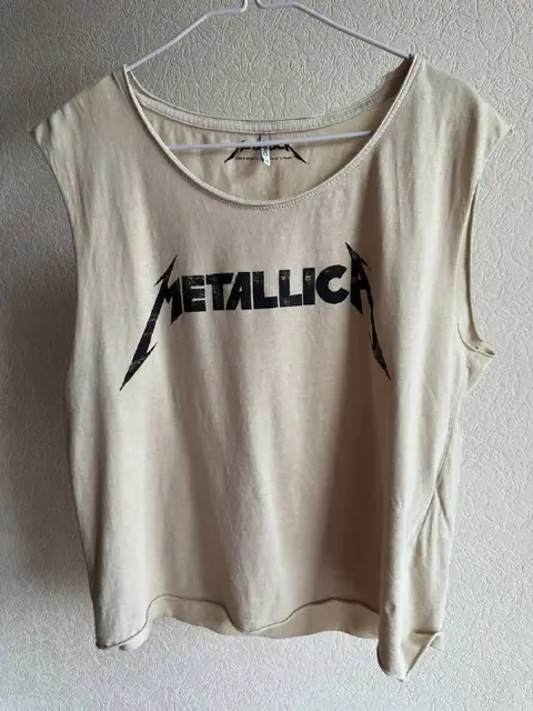 Футболка без рукавов Metallica — Тбилиси — 10 ₾