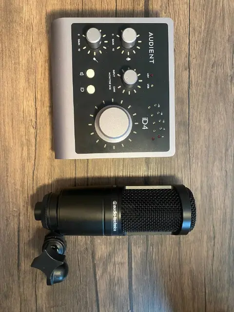 Audient ID4 mk2, Audio technica AT2020 — Тбилиси — 500 ₾