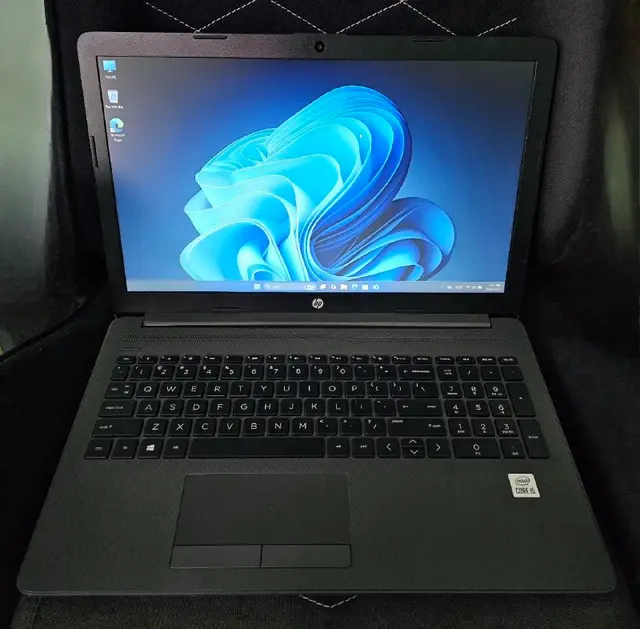 Ноутбук HP 250 G7 Laptop — Батуми — 700 ₾