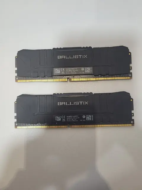 Оперативная память crucial ballistic ddr4 2×8gb 3200mhz cl16 — Батуми — 300 ₾
