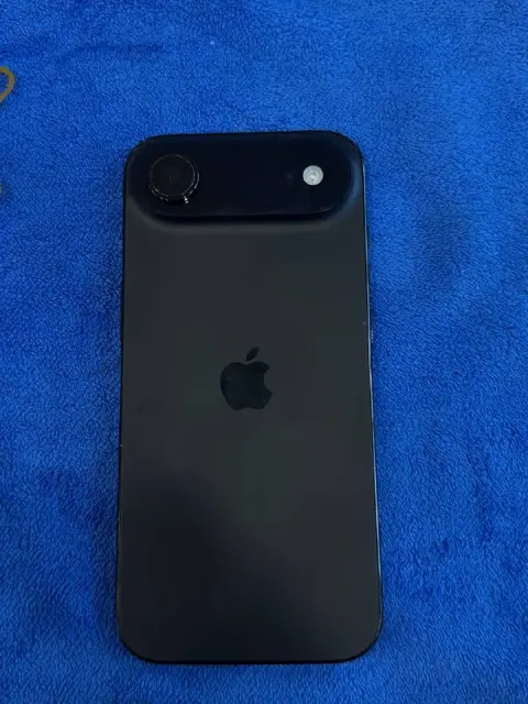 IPhone 17 Air 256GB — Батуми — 2 600 ₾