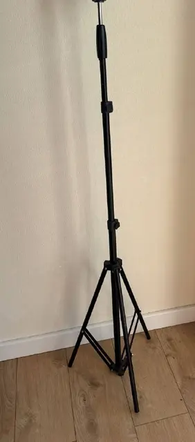 Штатив трипод держатель — Тбилиси — 30 ₾