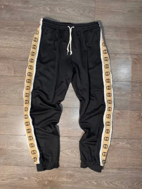 Gucci trousers — Батуми — 100 ₾