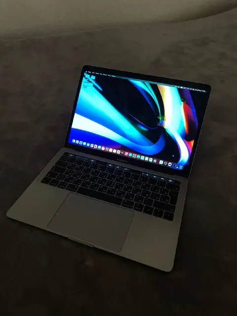 MacBook Pro 2019 Touch Bar — Ереван — 130 000 ֏